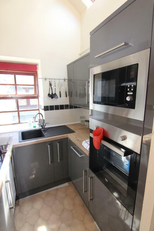 2 Leather Lane Ulverston Exterior photo